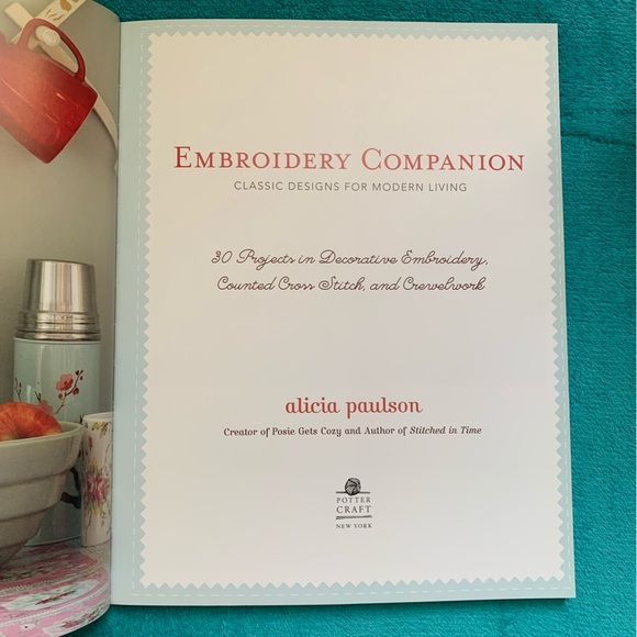 Embroidery Instruction Book - Picture 4 of 11